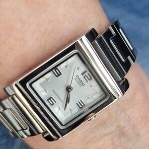 Casio LTP1237D-7A Women’s Silver Watch • White Dial